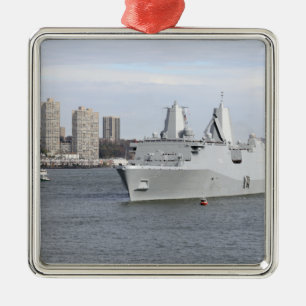 Marines and sailors man the rails metal tree decoration