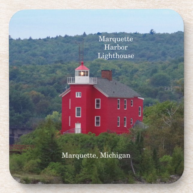 Marquette Harbour Lighthouse 6 plastic coasters (Front)