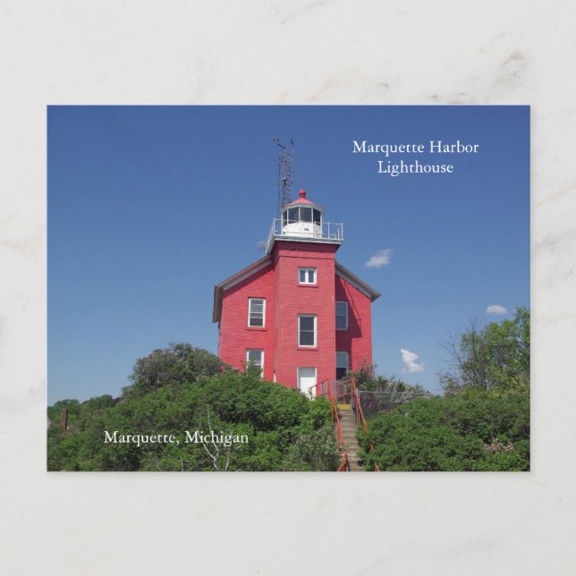 Marquette Harbour Lighthouse postcard (Front)