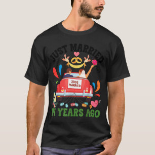 Married 14 Years Ago Funny 14th Anniversary Couple T-Shirt