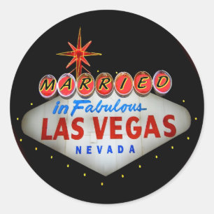 Married in Fabulous Las Vegas Classic Round Sticker