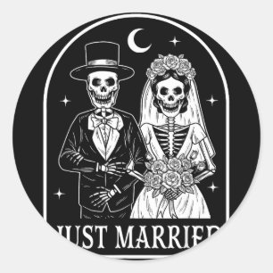 Married skeleton couples groom bride gothic classic round sticker