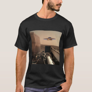 Mars InSight Alien UFO Saucer Encounter T-Shirt