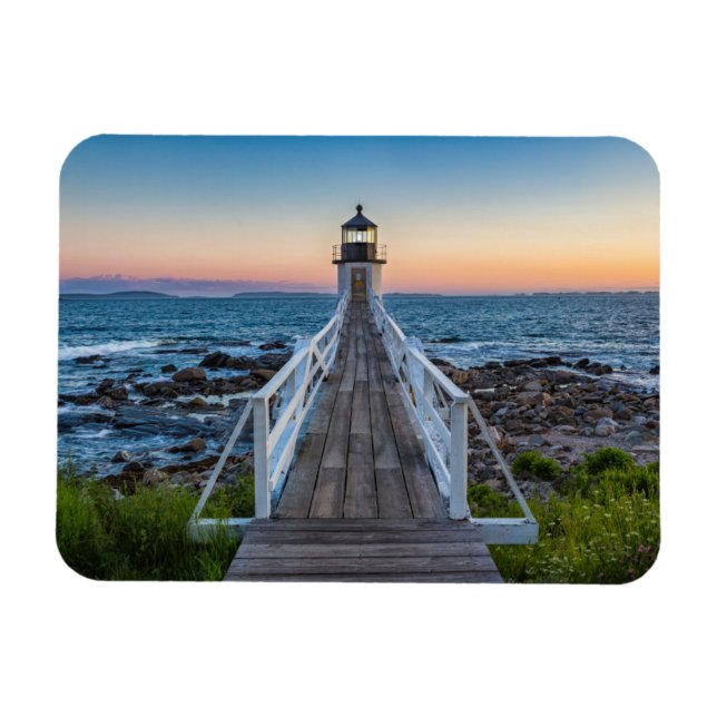 Marshall Point Lighthouse at Sunset Magnet (Horizontal)
