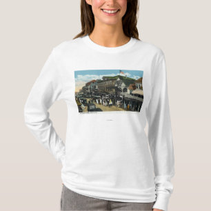 Martha's Vineyard, Circuit Avenue Scene T-Shirt