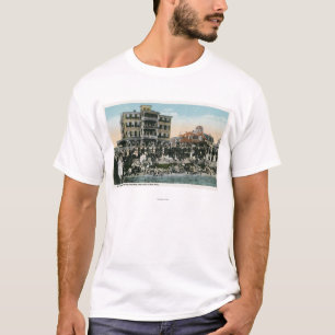 Martha's Vineyard, View of Sea View Avenue T-Shirt