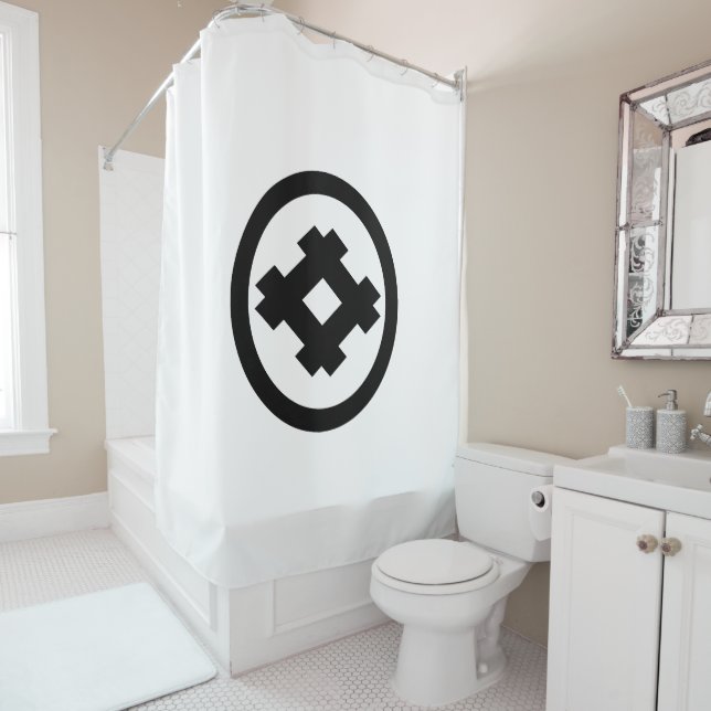 Maru ni Igeta Shower Curtain (In Situ)