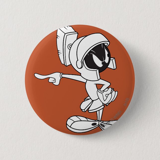 MARVIN THE MARTIAN™ Pointing 6 Cm Round Badge (Front)