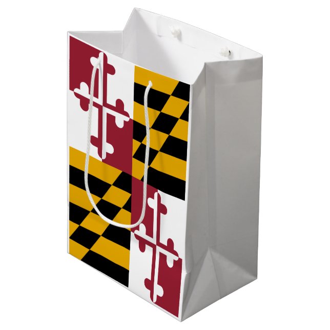 Maryland Flag Medium Gift Bag (Front Angled)