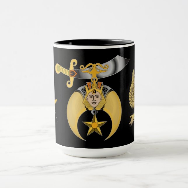 Masonic  mug (Center)