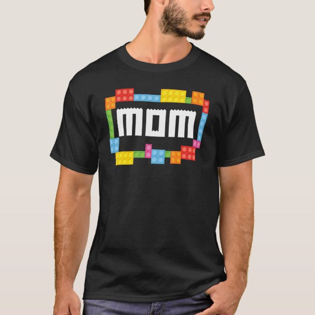 Master builder Mum Bricks Blocks Building Family S T-Shirt (Front)