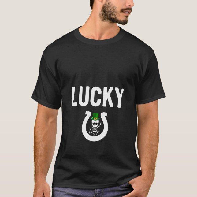 Maternity St Patricks Day Couple Pregnancy Lucky M T-Shirt (Front)