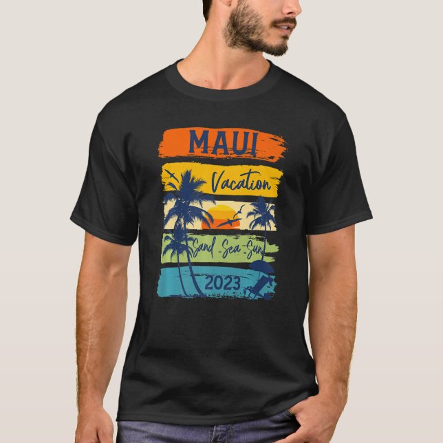 Maui Hawaiian Vacation 2023 Matching Family Group  T-Shirt (Front)