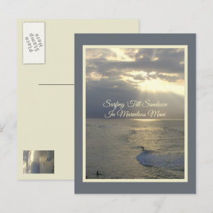 MAUI SURFERS CATCHING THE LAST WAVES POSTCARD