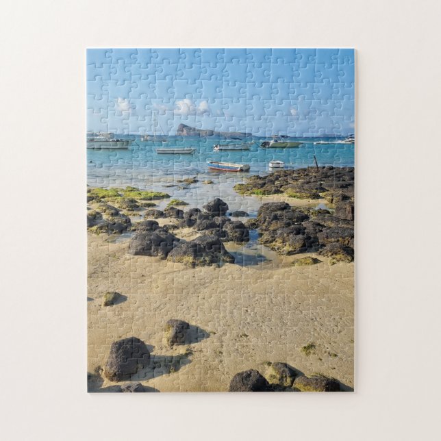 Mauritius beach and boats view puzzle (Vertical)