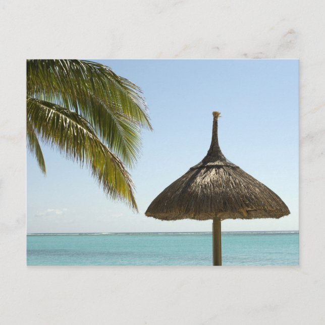 Mauritius. Idyllic beach scene with umbrella Postcard (Front)