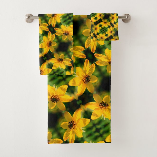 Maximilian Sunflower Floral Abstract Pattern    Bath Towel Set (Insitu)