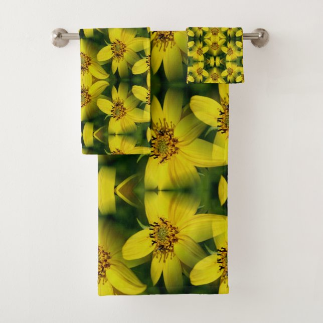 Maximillian Sunflower Abstract           Bath Towel Set (Insitu)