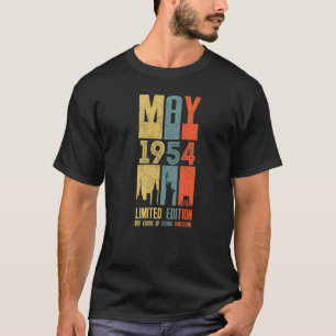 May 1954 69 Birthday 69 Year Old 1954 Birthday Vin T-Shirt