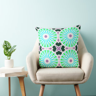 Mazipoodles Kaleidoscope Wheel P White Green Lilac Cushion