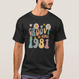 Mb Groovy Since 1981 Retro Hippie Flower 41st Birt T-Shirt