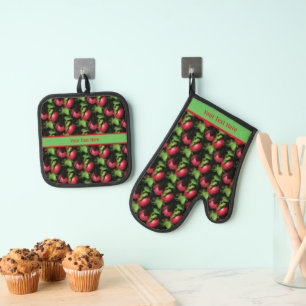 McIntosh Apples Nature Pattern Personalised Oven Mitt & Pot Holder Set