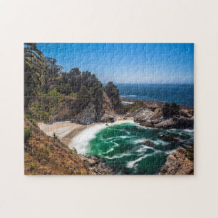 Mcway Falls in Julia Pfeiffer Burns state park Jigsaw Puzzle
