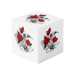 Mechanical Crescent with Red Roses Cube