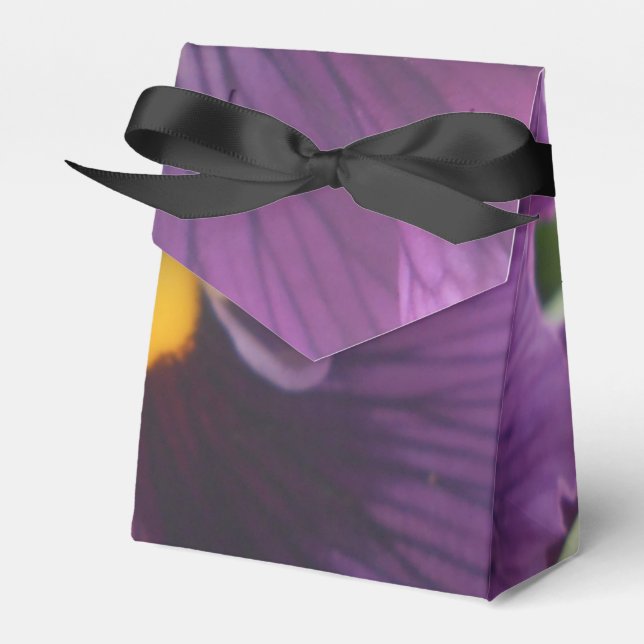 Mechteld Favour Box (Front Side)