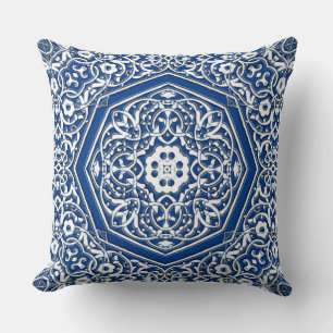 Medallion in Persian Tile Pattern - Blue and White Cushion