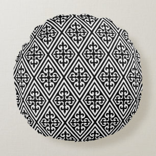 Mediaeval Cross Damask - Black and White Round Cushion