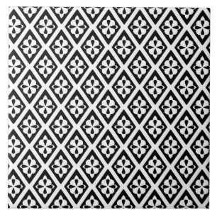 Mediaeval diamonds - black and white tile