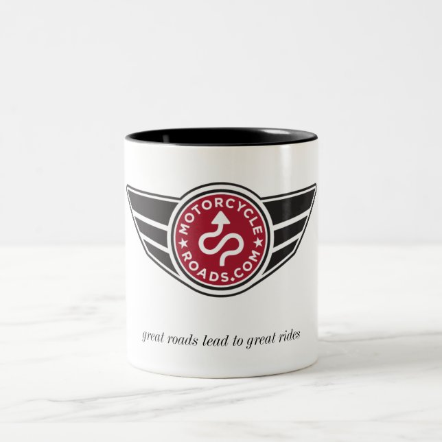 Medium ceramic mug with red MCR logo (Center)