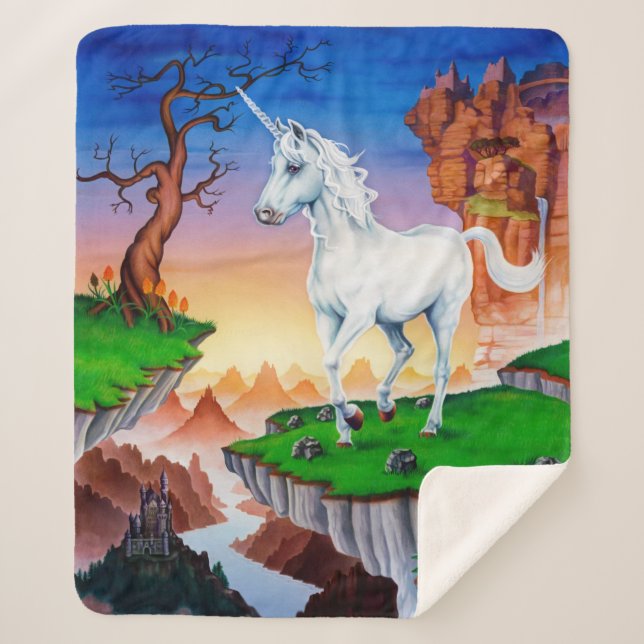 Medium Sherpa blanket Unicorn Kingdom (Front)