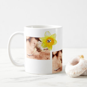 Meerkat Daffodil, Coffee Mug