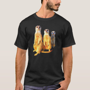 Meerkat family photo group cool meerkats sweet T-Shirt