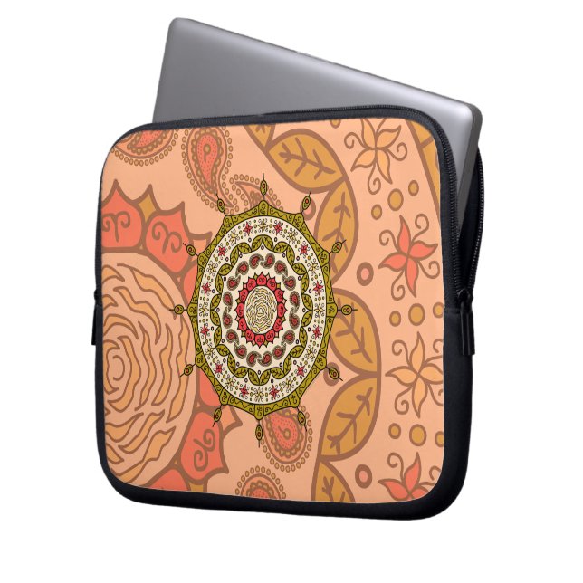Mehndi Fantasy Gold Laptop Case (Front Left)
