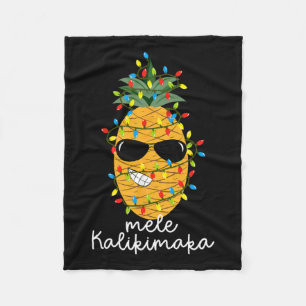 Mele Kalikimaka Pineapple Tree Hawaiian Christmas  Fleece Blanket