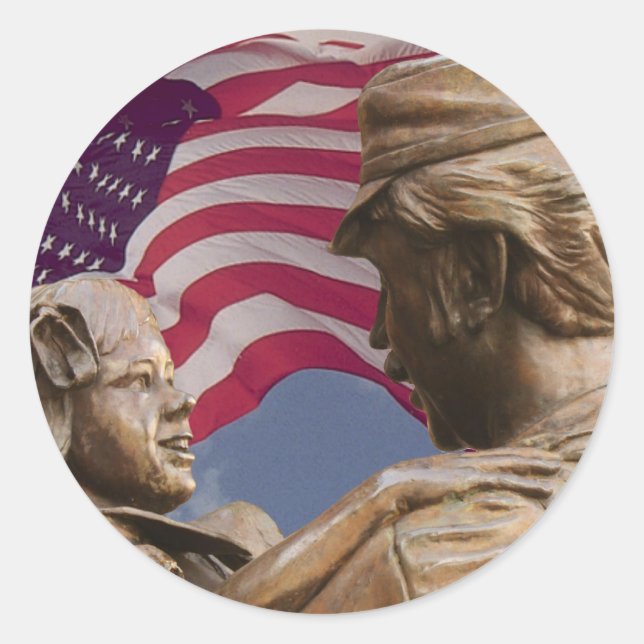 Memorial Day Homecoming Classic Round Sticker (Front)