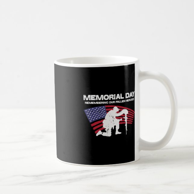 Memorial Day Remembering Our Fallen Heroes US Flag Coffee Mug (Right)