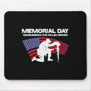 Memorial Day Remembering Our Fallen Heroes US Flag Mouse Pad