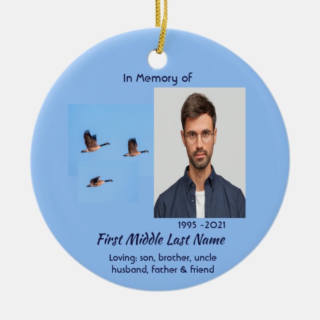  Memorial Keepsake Canada Goose Outdoors Ceramic Ornament (Front)