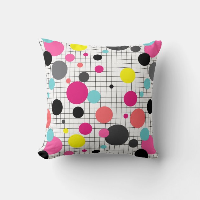 Memphis polka dots cushion (Front)