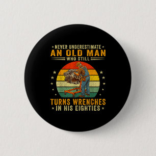 Men turn wrenches in eighties 80s funny mechanic 6 cm round badge