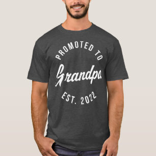 Mens 1st Time Grandpa EST 2022 New First Grandpa 2 T-Shirt