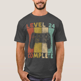Mens 24th Birthday Men Gaming Level 24 Complete re T-Shirt