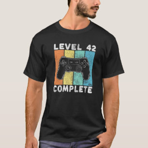 Mens 42Nd Birthday Men Gaming Level 42 Complete 42 T-Shirt