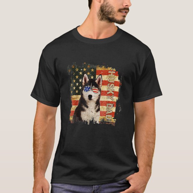 Mens Best Husky Dad Ever American Flag Dog Father  T-Shirt (Front)
