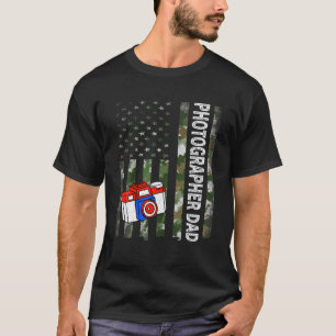 Mens Cool American Flag Camouflage Photographer Da T-Shirt