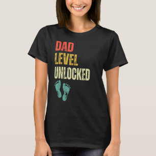 Mens Dad Level Unlocked New Dad Father Pregnancy A T-Shirt